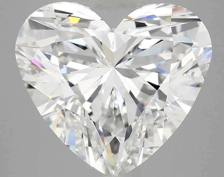 6.09 Carat Heart Shaped Ideal Cut VVS2 IGI Certified Lab Grown Diamond