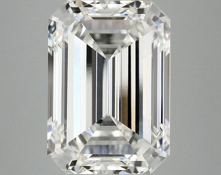 7.18 Carat Emerald Shaped Ideal Cut VVS2 IGI Certified Lab Grown Diamond