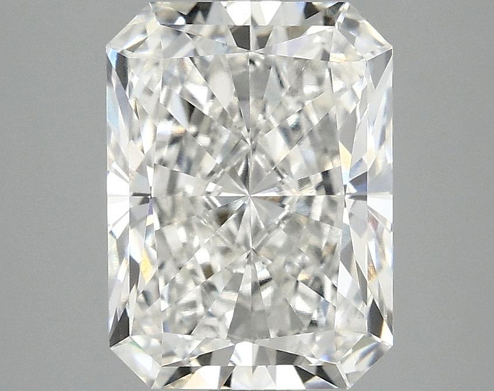 3.08 Carat Radiant Shaped Excellent Cut VS1 IGI Certified Lab Grown Diamond