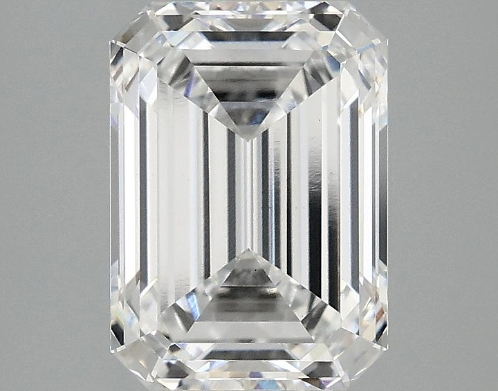 2.85 Carat Emerald Shaped Ideal Cut VS1 IGI Certified Lab Grown Diamond