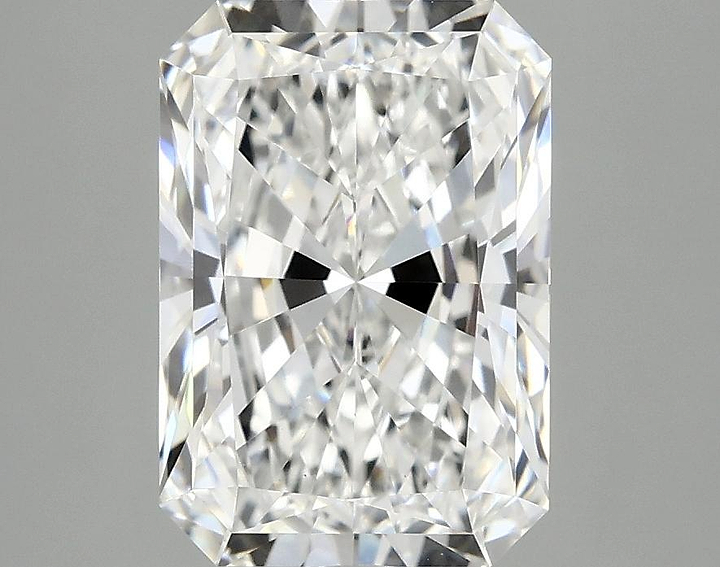 3.09 Carat Radiant Shaped Ideal Cut VS1 IGI Certified Lab Grown Diamond