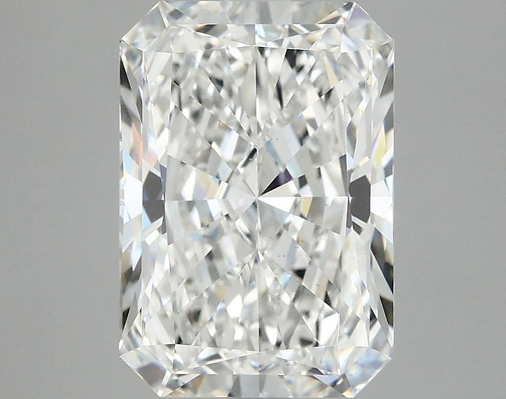 3.89 Carat Radiant Shaped Ideal Cut VS1 IGI Certified Lab Grown Diamond