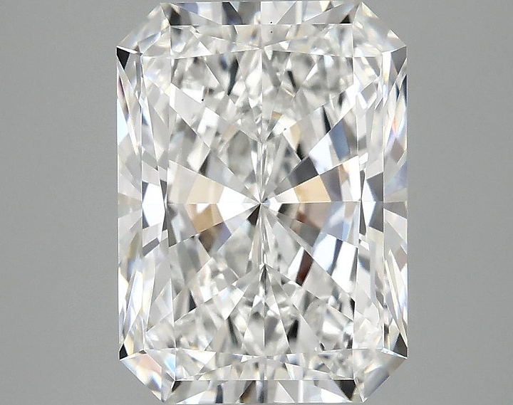 3.97 Carat Radiant Shaped Ideal Cut VS1 IGI Certified Lab Grown Diamond