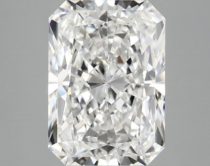 3.06 Carat Radiant Shaped Ideal Cut VVS2 IGI Certified Lab Grown Diamond