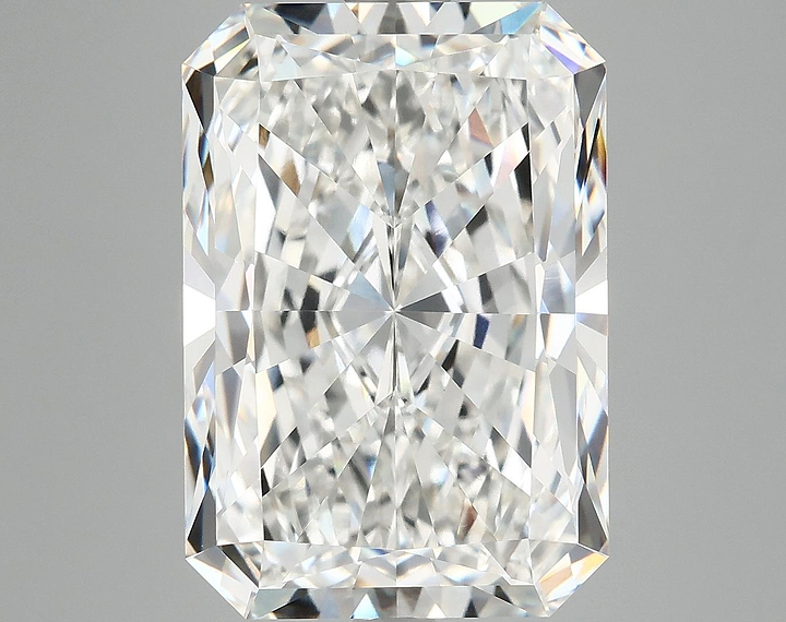 10.62 Carat Radiant Shaped Ideal Cut VVS2 IGI Certified Lab Grown Diamond