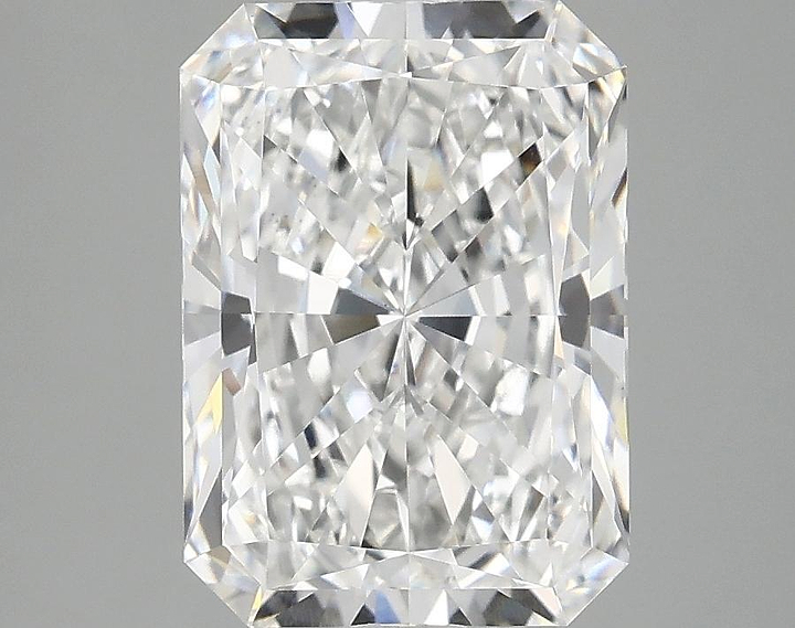 3.08 Carat Radiant Shaped Ideal Cut VS1 IGI Certified Lab Grown Diamond