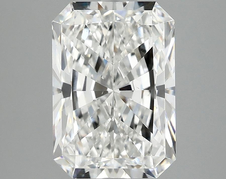 3.03 Carat Radiant Shaped Ideal Cut VS2 IGI Certified Lab Grown Diamond