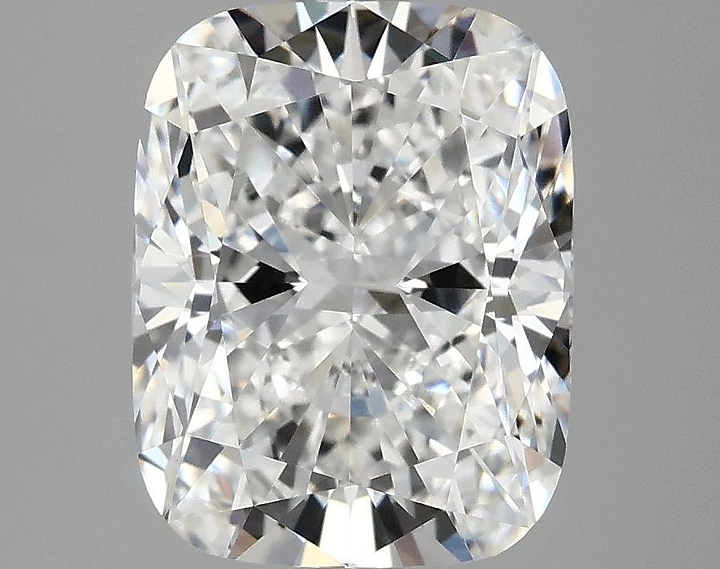 3.09 Carat Cushion Shaped Excellent Cut VVS2 IGI Certified Lab Grown Diamond