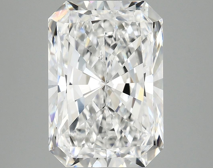 4.18 Carat Radiant Shaped Ideal Cut VS1 IGI Certified Lab Grown Diamond