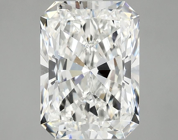 3.08 Carat Radiant Shaped Ideal Cut VVS2 IGI Certified Lab Grown Diamond