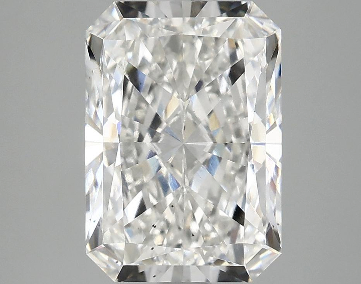3.1 Carat Radiant Shaped Ideal Cut VS2 IGI Certified Lab Grown Diamond