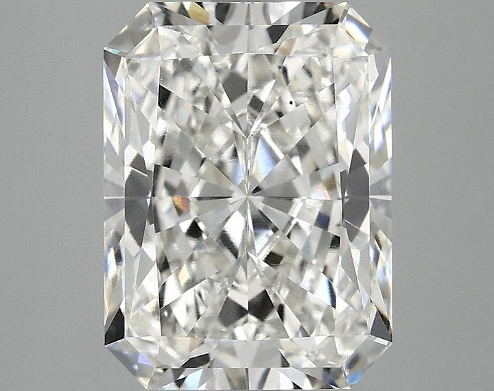 3.08 Carat Radiant Shaped Excellent Cut VS1 IGI Certified Lab Grown Diamond