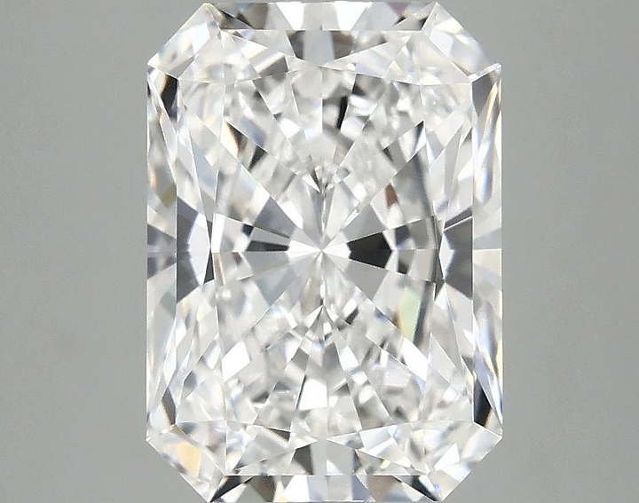 3.49 Carat Radiant Shaped Ideal Cut VVS2 IGI Certified Lab Grown Diamond