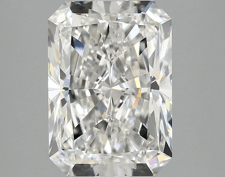 2.97 Carat Radiant Shaped Ideal Cut VS2 IGI Certified Lab Grown Diamond