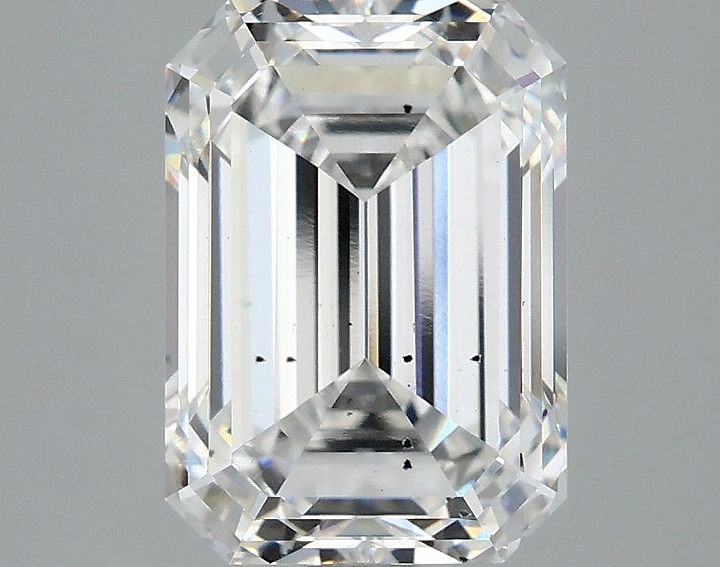 3.99 Carat Emerald Shaped Ideal Cut SI1 IGI Certified Lab Grown Diamond