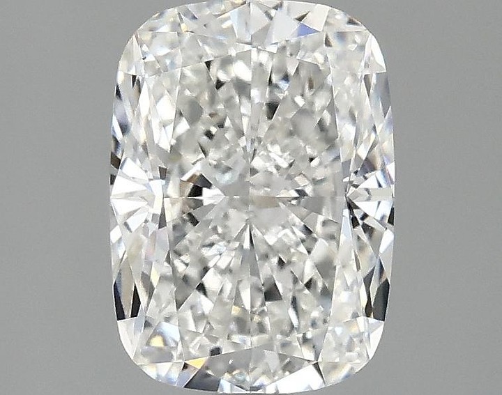 2.0 Carat Cushion Shaped Excellent Cut VS1 IGI Certified Lab Grown Diamond