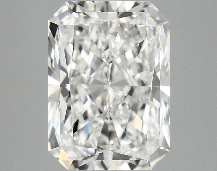 4.0 Carat Radiant Shaped Excellent Cut VVS2 IGI Certified Lab Grown Diamond