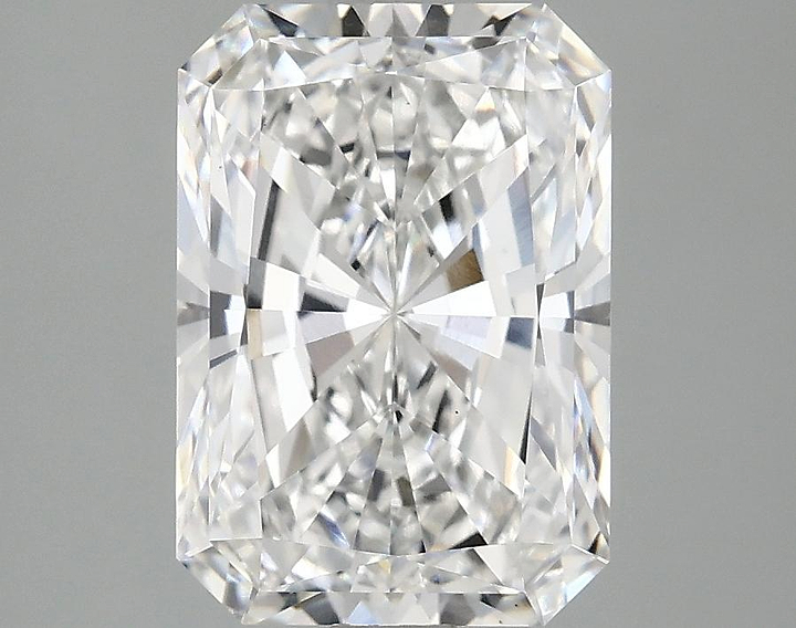 3.04 Carat Radiant Shaped Ideal Cut VS1 IGI Certified Lab Grown Diamond