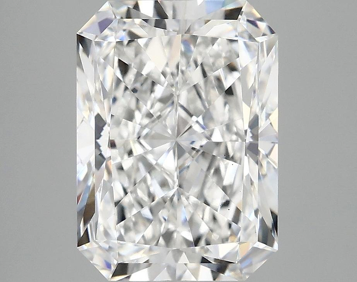 4.01 Carat Radiant Shaped Excellent Cut VS1 IGI Certified Lab Grown Diamond