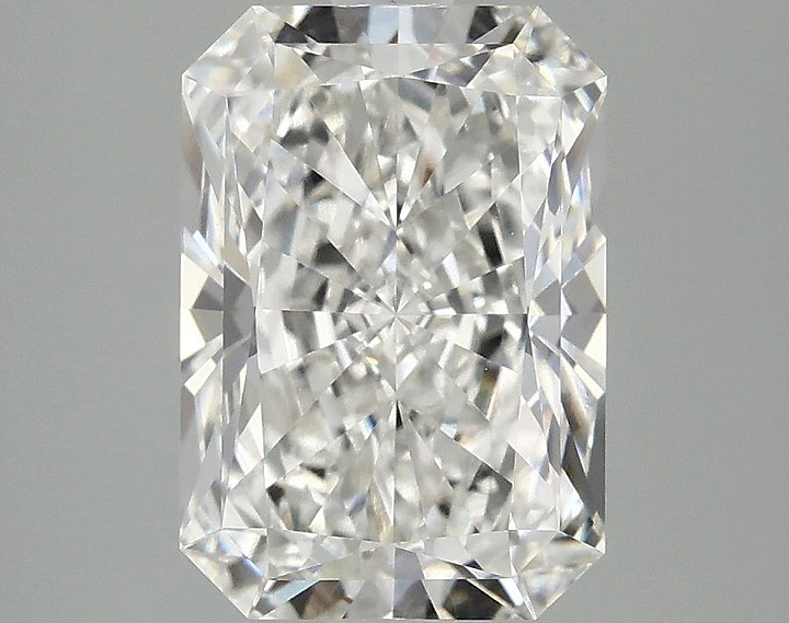 3.02 Carat Radiant Shaped Ideal Cut VVS2 IGI Certified Lab Grown Diamond