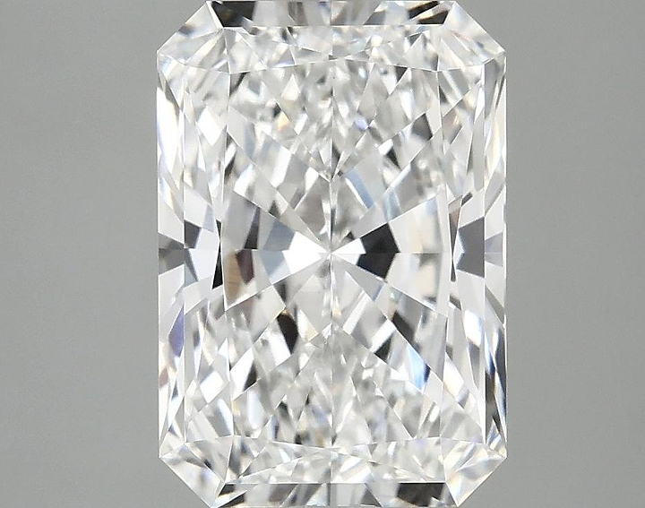 3.52 Carat Radiant Shaped Ideal Cut VS1 IGI Certified Lab Grown Diamond