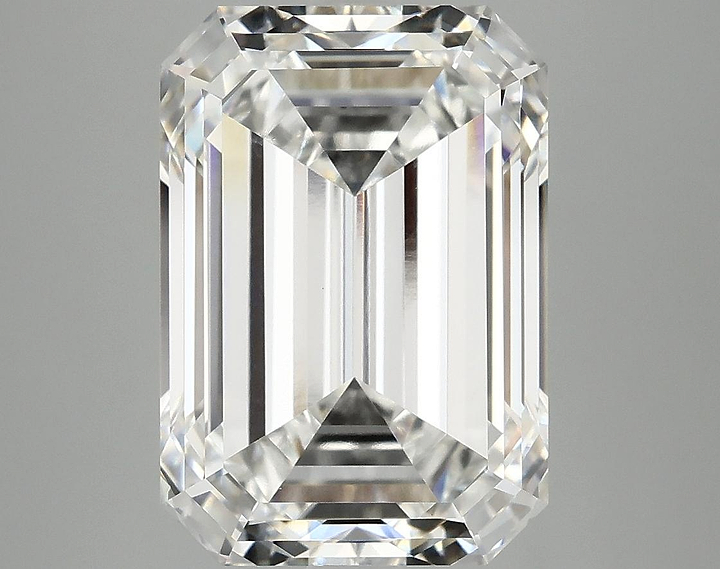 7.15 Carat Emerald Shaped Ideal Cut VVS2 IGI Certified Lab Grown Diamond