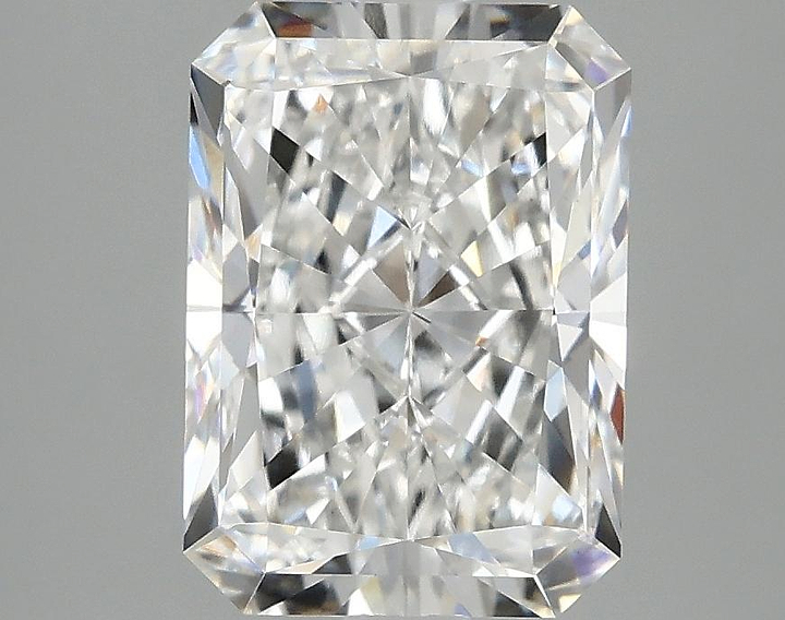 3.02 Carat Radiant Shaped Excellent Cut VS1 IGI Certified Lab Grown Diamond