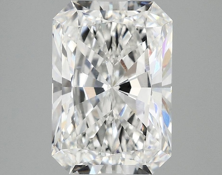2.98 Carat Radiant Shaped Ideal Cut VVS2 IGI Certified Lab Grown Diamond
