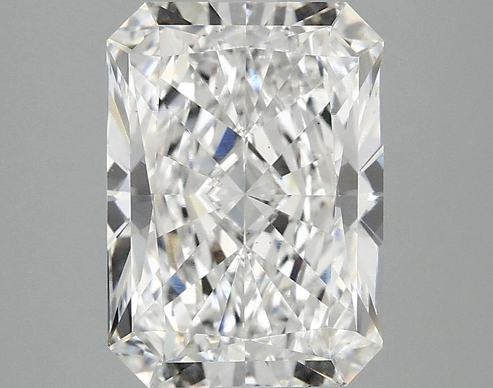 3.03 Carat Radiant Shaped Ideal Cut VS2 IGI Certified Lab Grown Diamond