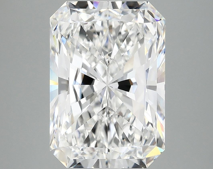 4.99 Carat Radiant Shaped Ideal Cut VVS2 IGI Certified Lab Grown Diamond