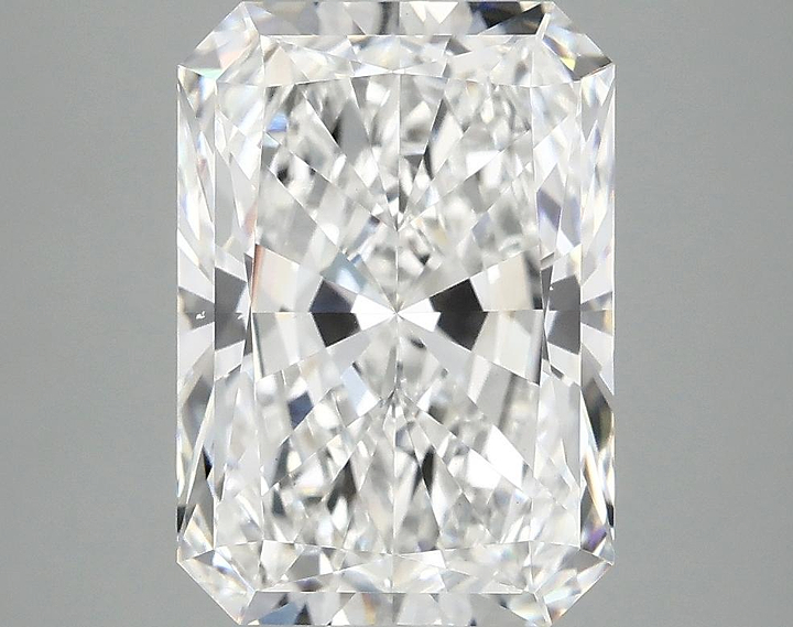 4.19 Carat Radiant Shaped Ideal Cut VS2 IGI Certified Lab Grown Diamond