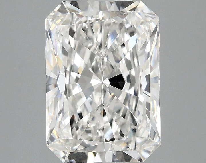 3.09 Carat Radiant Shaped Ideal Cut VS1 IGI Certified Lab Grown Diamond