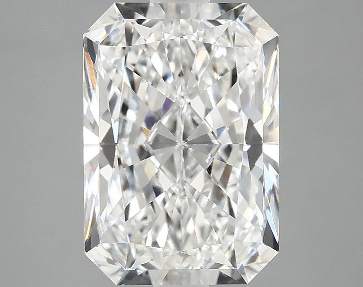 3.07 Carat Radiant Shaped Ideal Cut VVS2 IGI Certified Lab Grown Diamond