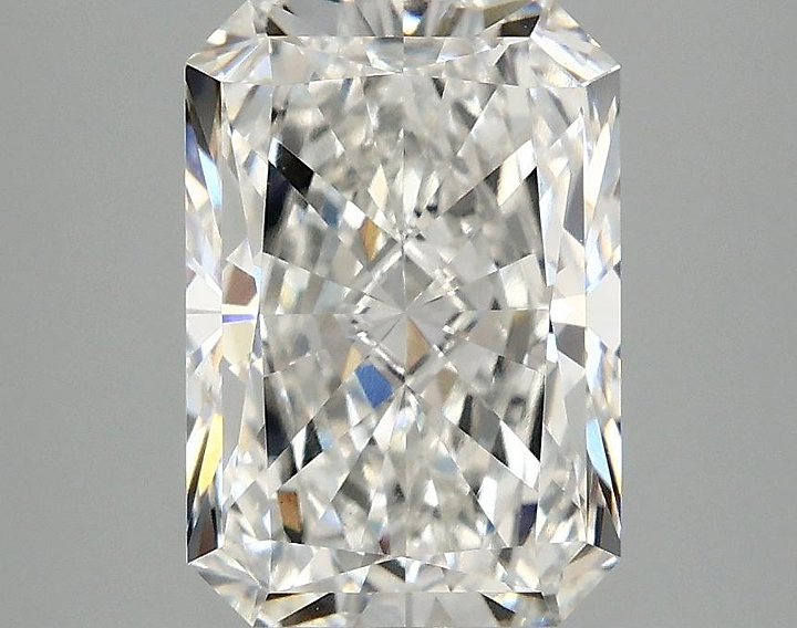 2.99 Carat Radiant Shaped Ideal Cut VVS2 IGI Certified Lab Grown Diamond