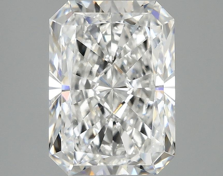 3.02 Carat Radiant Shaped Excellent Cut VS1 IGI Certified Lab Grown Diamond