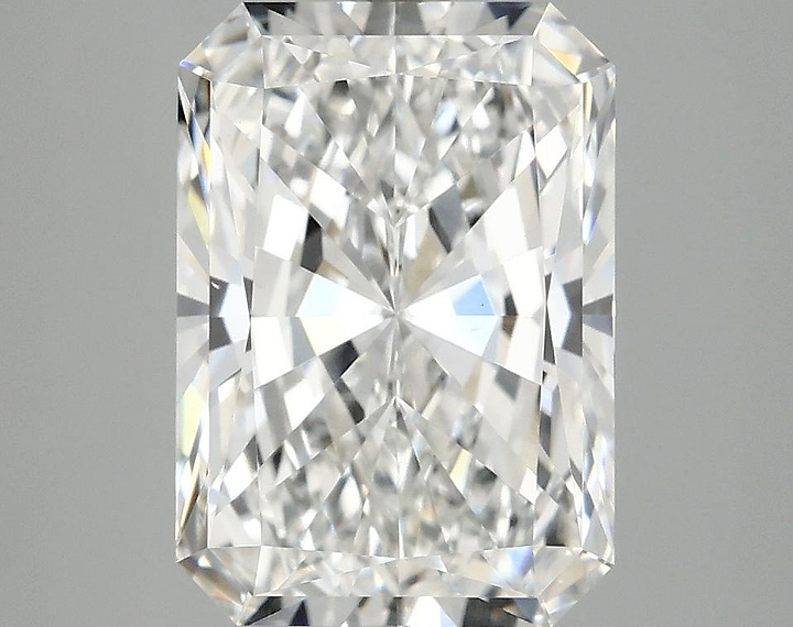 3.98 Carat Radiant Shaped Ideal Cut VS2 IGI Certified Lab Grown Diamond