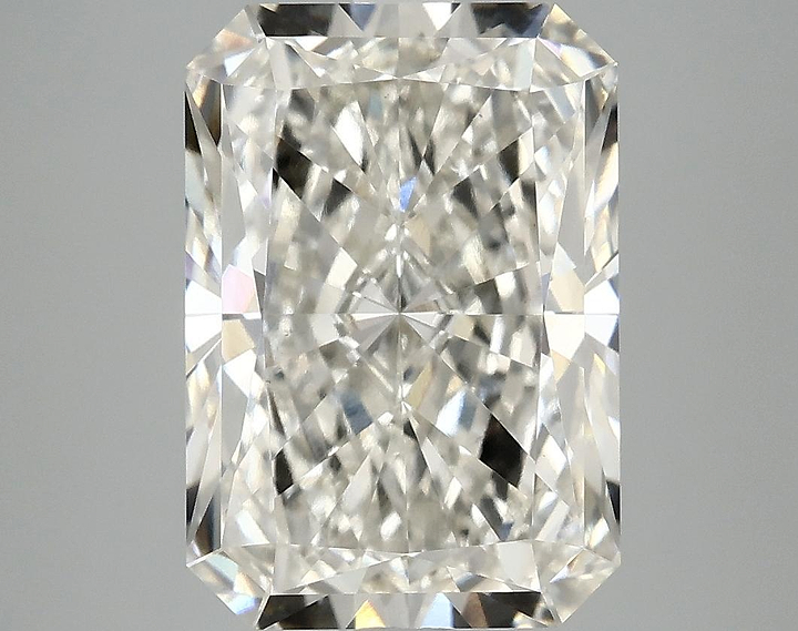 5.06 Carat Radiant Shaped Ideal Cut VS1 IGI Certified Lab Grown Diamond