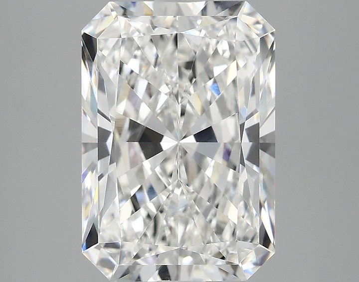 4.16 Carat Radiant Shaped Ideal Cut VVS2 IGI Certified Lab Grown Diamond