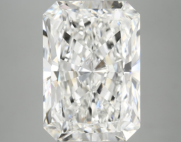 7.2 Carat Radiant Shaped Ideal Cut VVS2 IGI Certified Lab Grown Diamond