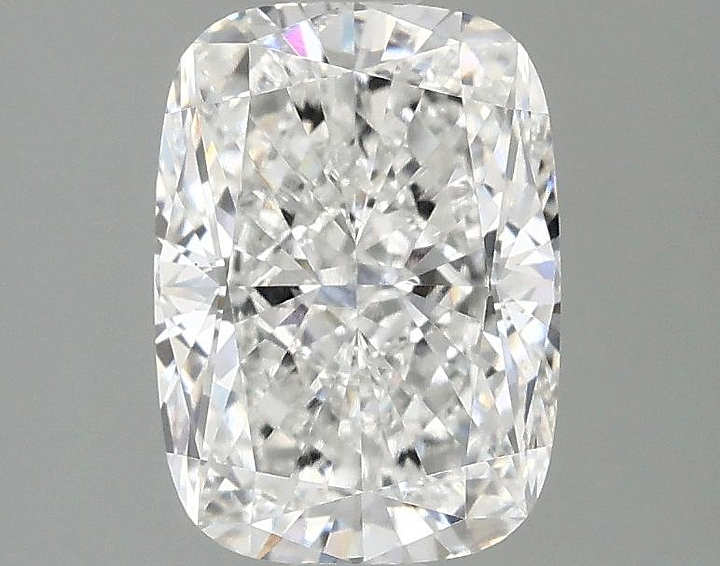 2.0 Carat Cushion Shaped Excellent Cut VS1 IGI Certified Lab Grown Diamond