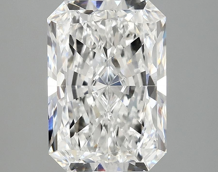 3.04 Carat Radiant Shaped Ideal Cut VS1 IGI Certified Lab Grown Diamond