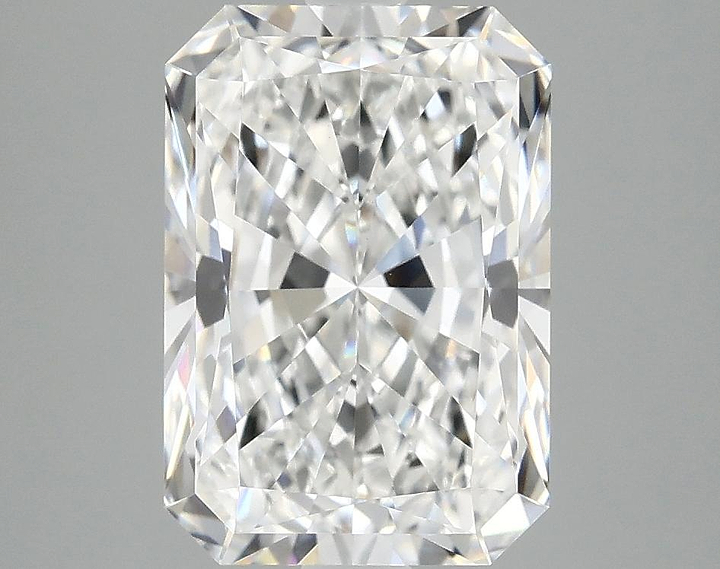 3.57 Carat Radiant Shaped Ideal Cut VVS2 IGI Certified Lab Grown Diamond
