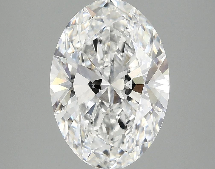 3.1 Carat Oval Shaped Ideal Cut VVS2 IGI Certified Lab Grown Diamond