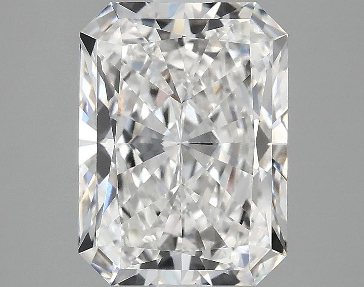 2.88 Carat Radiant Shaped Excellent Cut VVS2 IGI Certified Lab Grown Diamond