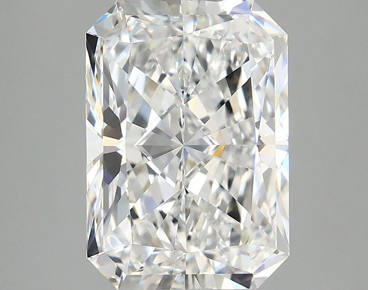 3.06 Carat Radiant Shaped Ideal Cut VVS2 IGI Certified Lab Grown Diamond