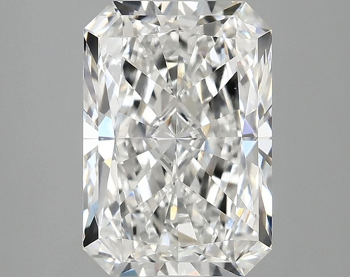 3.08 Carat Radiant Shaped Ideal Cut VS1 IGI Certified Lab Grown Diamond