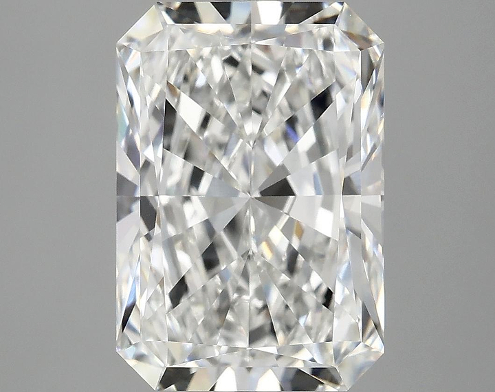 4.04 Carat Radiant Shaped Ideal Cut VS1 IGI Certified Lab Grown Diamond