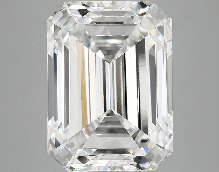 7.18 Carat Emerald Shaped Excellent Cut VVS2 IGI Certified Lab Grown Diamond