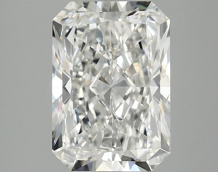 3.02 Carat Radiant Shaped Ideal Cut VVS2 IGI Certified Lab Grown Diamond