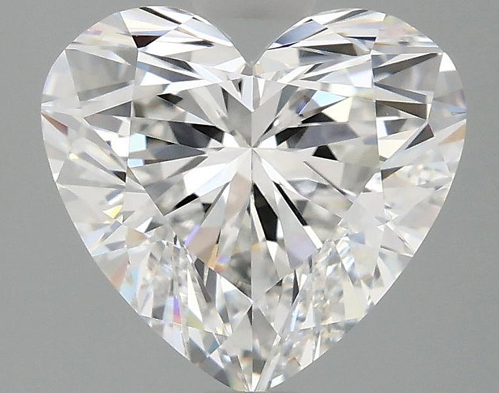 2.55 Carat Heart Shaped Ideal Cut VVS2 IGI Certified Lab Grown Diamond